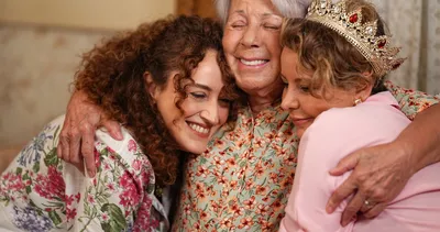 AİLE SAADETİ FİNAL BÖLÜMÜ İZLE TEK PARÇA: Ama bazı hikayeler yarım kalmak zorundaydı! ATV ile  Aile Saadeti 13. Bölüm izle!