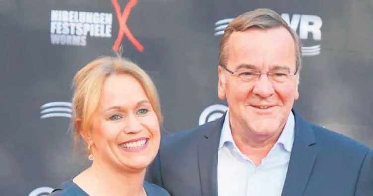 Savunma Bakanı Pistorius evlendi