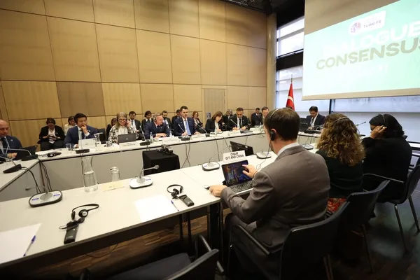bakan-kurum-g77-ve-cin-temsilcileriyle-kritik-gorusme-1780992081368.jpg