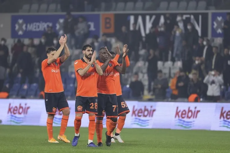 Son dakika haberi: Başakşehir maçı sonrası olay sözler! Beşiktaş ne oynadı? Hepsi hikaye! Sergen Yalçın...