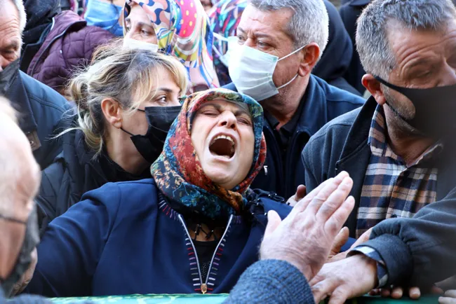 son-dakika-basak-cengiz-cinayetinde-korkunc-rapor-vahsetin-boyutu-otopside-ortaya-cikti-1637229394826.jpg