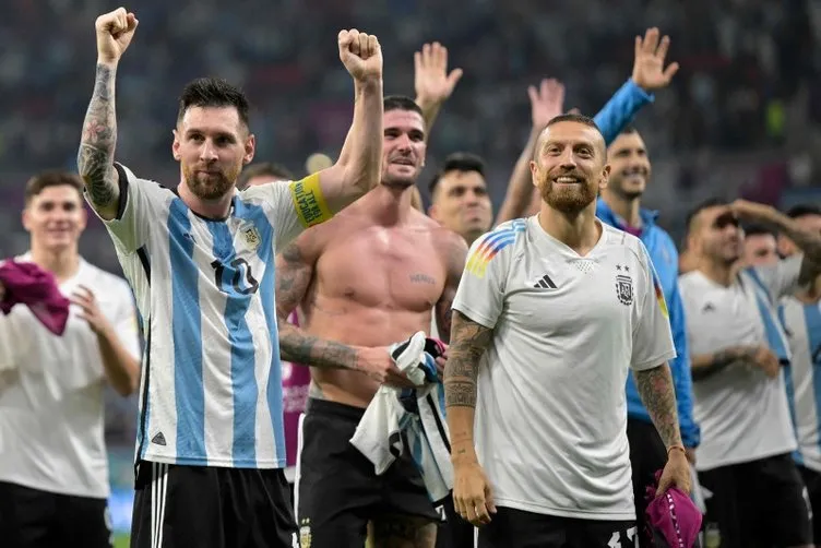 Son dakika: Messi Arjantin’i uçurmaya devam ediyor! Övgü dolu sözler: Maradona’nın yükünü taşımak...