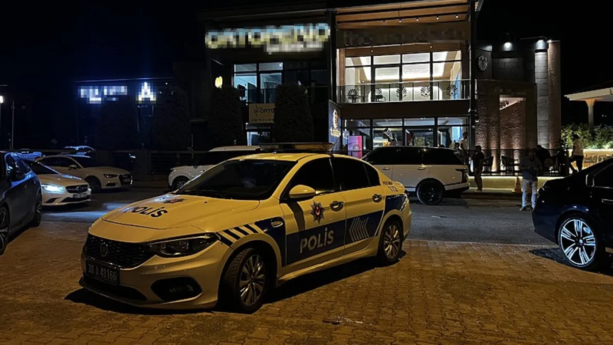 Kayseri’de kafede bıçaklı kavga: 1 yaralı Kayseri’de kafede bıçaklı kavga: 1 yaralı