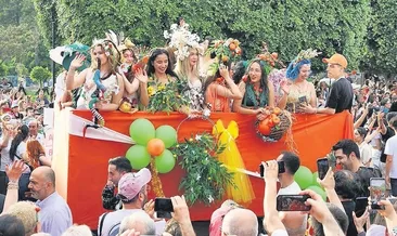 Portakal çiçeği coşkusu Adana’da