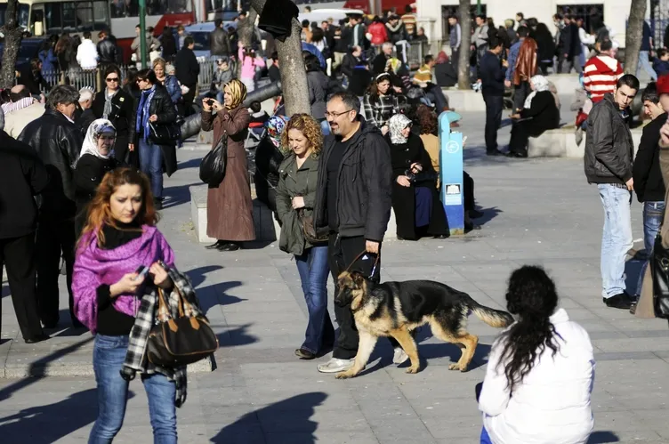 Kar bekleniyordu güneşli günler geri dönüyor! Meteoroloji il il açıkladı yaz günlerini aratmayacak
