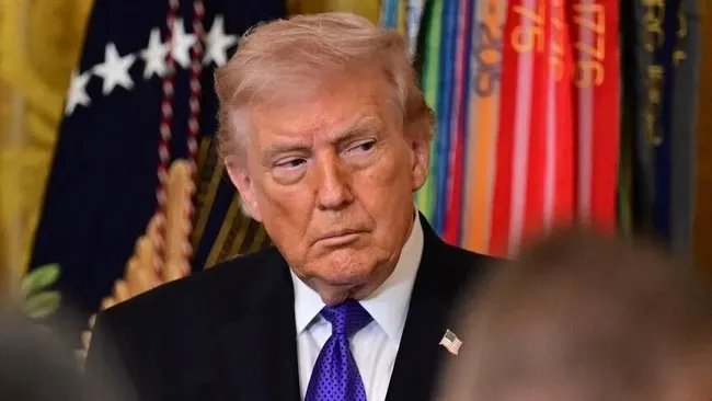 trumptan-irana-gozdagi-suikast-duzenlemeleri-halinde-hic-gorulmemis-sekilde-bombalariz-1783726014078.jpeg Trump'tan İran'a gözdağı: Suikast düzenlemeleri halinde hiç görülmemiş şekilde bombalarız