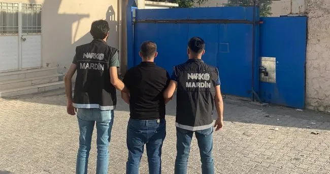 Mardin’in 3 ilçesinde zehir tacirlerine operasyonu: 8 tutuklama