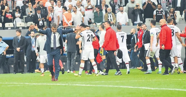 Şenol Güneş gururla sunar