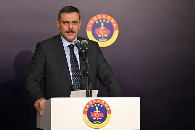 bakan-ciftci-artik-oyun-kuran-bir-turkiye-var-1771783892219.jpg Bakan Çiftçi: