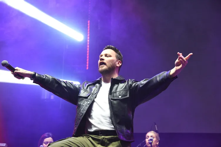 Sinan Akçıl Ferdi Tayfur için yapılan yorumlar hakkında konuştu: ‘Entel dantel kompleksi bunlar’