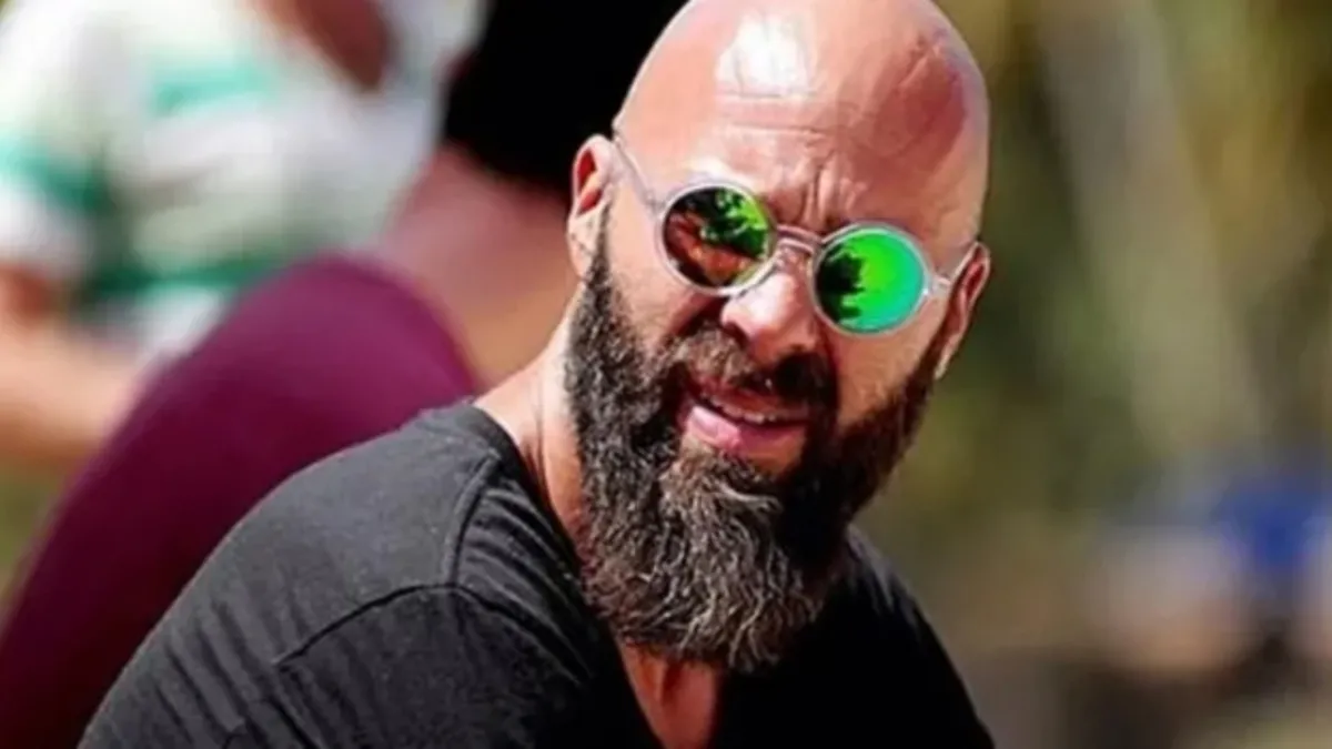 SON DAKİKA… Acun Medya Genel Koordinatörü Esat Yontunç havalimanında gözaltına alındı! SON DAKİKA… Acun Medya Genel Koordinatörü Esat Yontunç havalimanında gözaltına alındı!