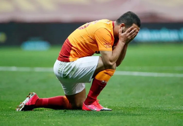 Son dakika: Galatasaray’da Arda Turan’a büyük şok! O hareketi sonrası karar verildi, Mustafa Cengiz-Fatih Terim...