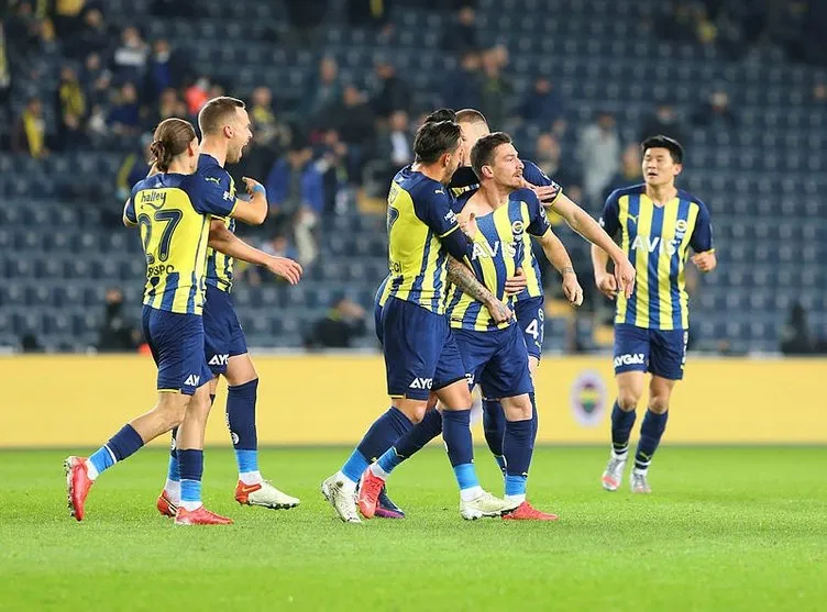 Son dakika: Attila Szalai’nin talipleri arasına bir de dünya devi eklendi! Fenerbahçe’nin istediği bonservis ortaya çıktı…