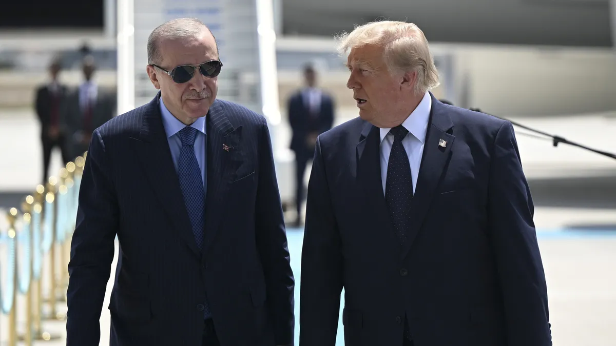 SON DAKİKA… Başkan Erdoğan-Trump zirvesinden ilk mesajlar! Trump'tan övgü dolu sözler: Harika bir lider! haber görseli