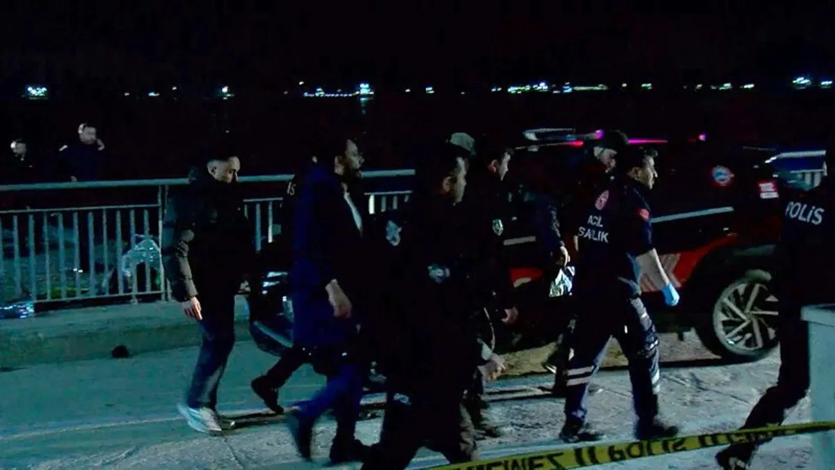 Denizde anne ve kızının cesetleri bulundu Denizde anne ve kızının cesetleri bulundu