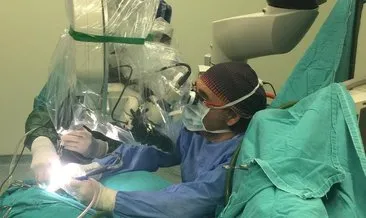 Göz kenarından beyin ameliyatı: Türk doktorun yöntemi kapak konusu oldu