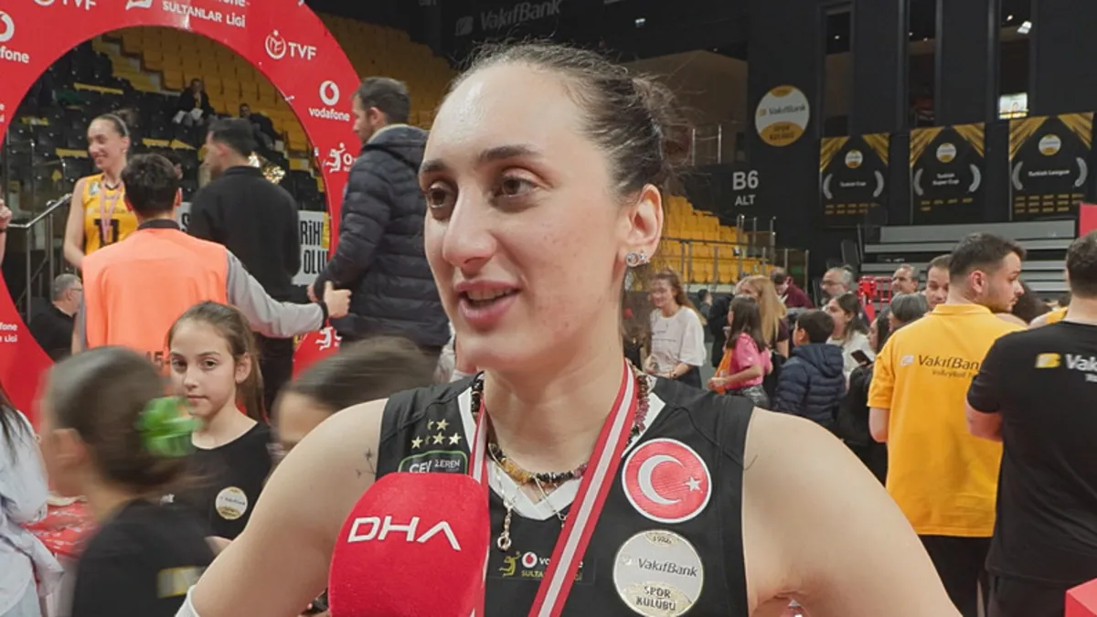 VakıfBanklı Ayça: Böyle bir final hayalini kursam, bu kadarını kuramazdım VakıfBanklı Ayça: Böyle bir final hayalini kursam, bu kadarını kuramazdım