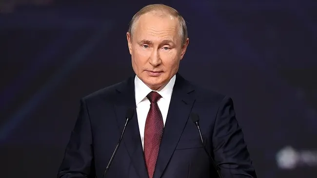 Zelenskiy’den Putin’in davetine yanıt: Perşembe günü Türkiye’de bekliyor olacağım