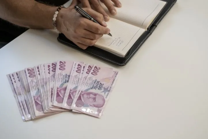 30 yıllık Emekli öğretmen, polis, hemşire, din görevlisi, memur maaşı ne kadar, kaç TL oldu?