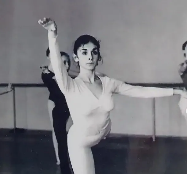 Süheyl Uygur’un biricik eşi 90’ların unutulmaz dansçısı! Bambi Burçin Orhon’un son halini gören inanamıyor: Yıllar ona da acımamış…