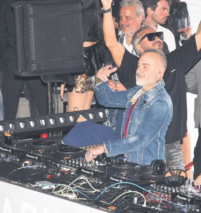 İtalyan DJ Gianluca Vacchi ile Icardi şampiyonluğu kutladı