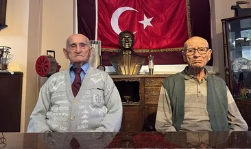 Asırlık çınarların Atatürk sevgisi