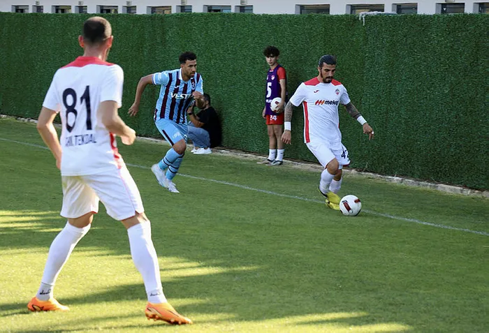 trabzonspor-hazirlik-macinda-1461-trabzonu-maglup-etti-1691165533442.jpg