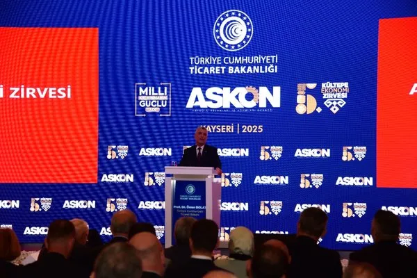 ticaret-bakani-omer-bolat-kultepe-ekonomi-zirvesinde-konustu-1749900405553.jpg