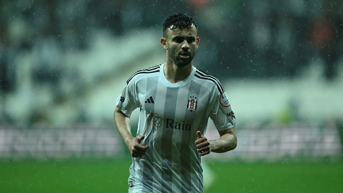 Son dakika haberi: Beşiktaş'a Rachid Ghezzal'dan sevindiren haber!
