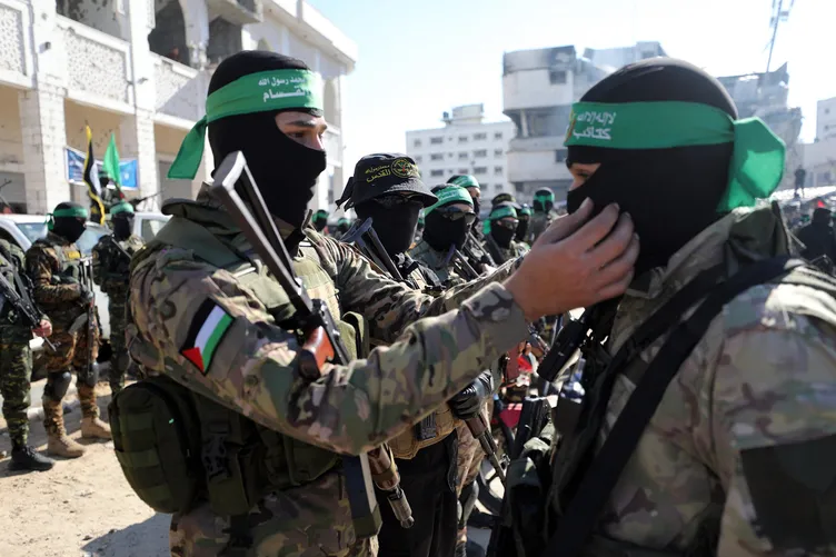 Gazze’deki gövde gösterisi İsrail’i şoke etti! Yok edilemeyen güç Hamas