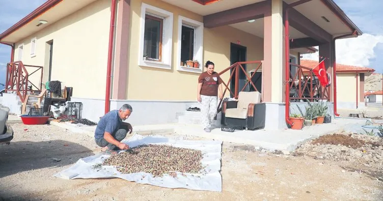 ‘Köy evi değil villa yapmışlar’