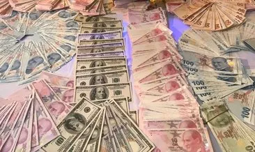 İzmir’de kalpazanlara operasyon! Depodan binlerce lira ve dolar sahte para çıktı...