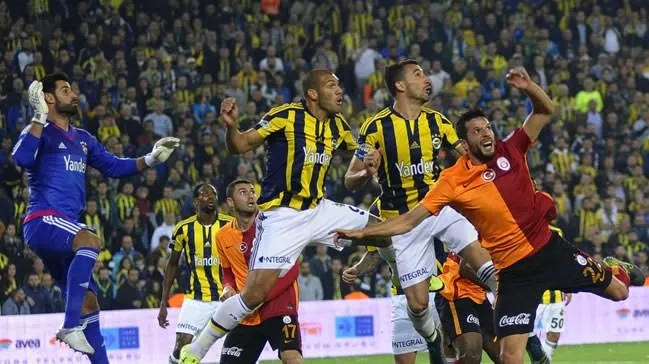 Galatasaray, Fenerbahçe’yi Kadıköy’de yenecek