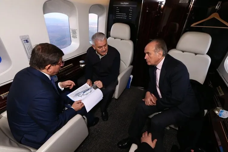 Başbakan Davutoğlu, 3. boğaz köprüyü helikopterle inceledi