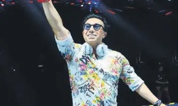 Antalya’da beş bin kişilik parti