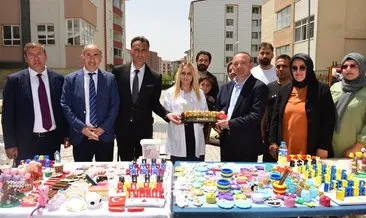 Ardahan Halk Eğitimi Merkezi yıl sonu sergisine büyük ilgi #ardahan Ardahan Halk Eğitimi Merkezi yıl sonu sergisine büyük ilgi #ardahan