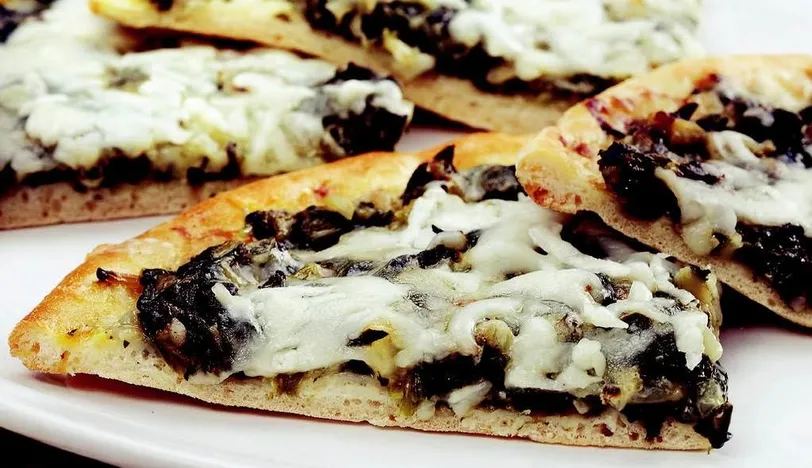 Ispanaklı Pizza