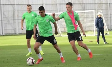 Atiker Konyaspor 5 eksikle çalıştı