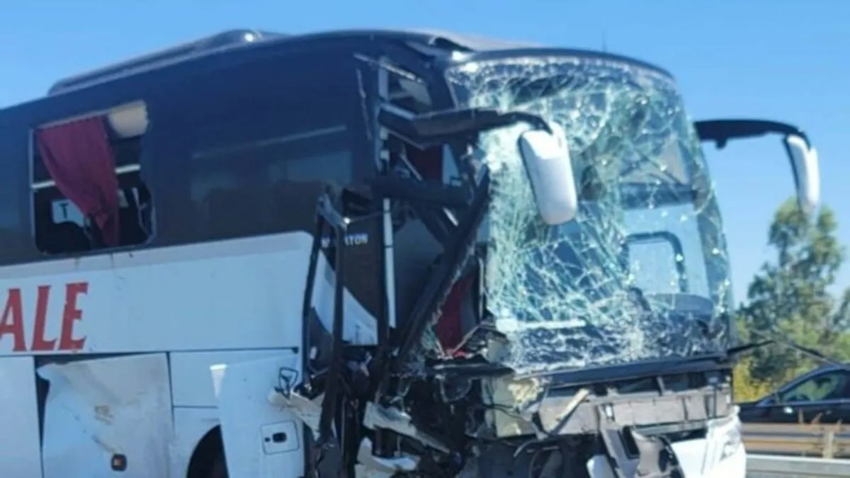 Aydın'da korkunç kaza: 1'i ağır, 8 yaralı!