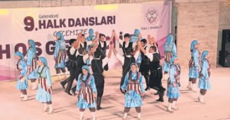 Menderes’te halk dansları coşkusu