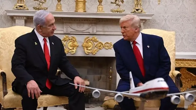 Soykırımcı Netanyahu bu sefer de Hamaney’i hedef aldı: Öldürülmesi çatışmaları sona erdirir