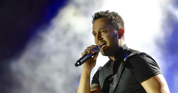 Murat Boz Erzurum’u salladı