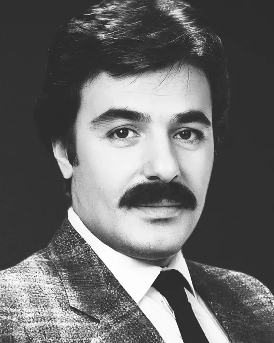 Tuğçe Tayfur’un eşi Muhammet Aydın öfkeden deliye döndü! Siz kimsiniz ulan, Ferdi Tayfur hayranlarıymış...