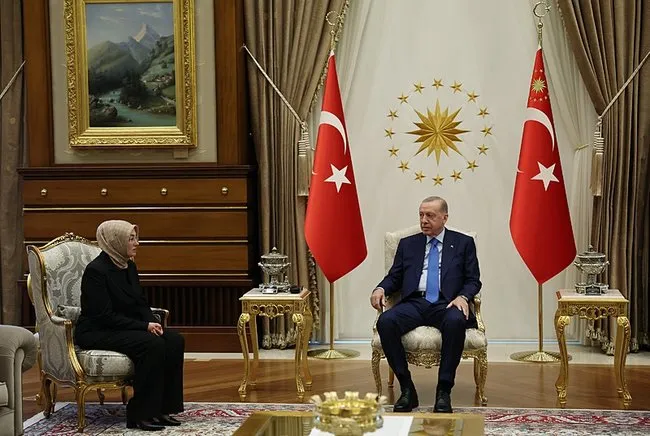 son-dakika-baskan-erdogan-ayse-atesi-kabul-etti-1718124551820.jpg