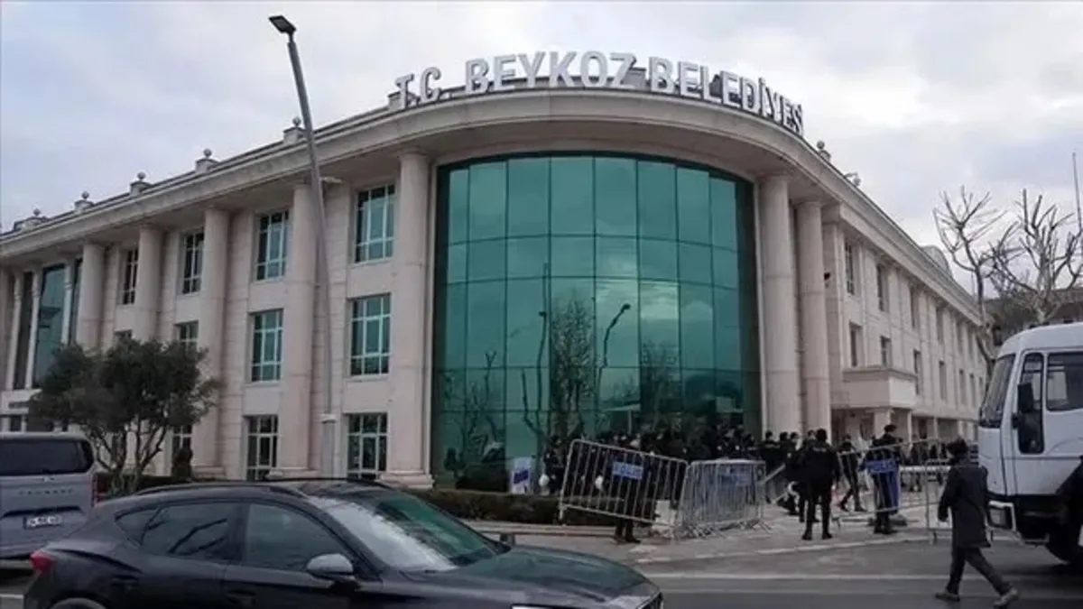 Beykoz Belediyesi davasında tahliye edilen iş insanı Uğur İnce'yi gösteren temsili bir görsel.