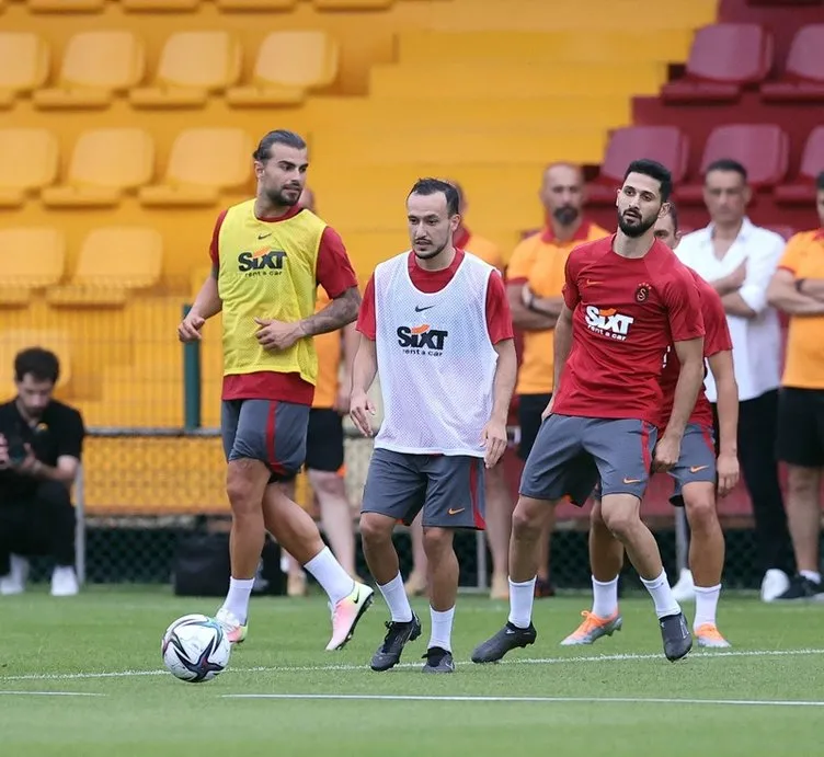 Son dakika Galatasaray haberleri: Okan Buruk gidecek ve kalacakları belirledi! Galatasaray’da tam 6 oyuncuyla yollar ayrılıyor…
