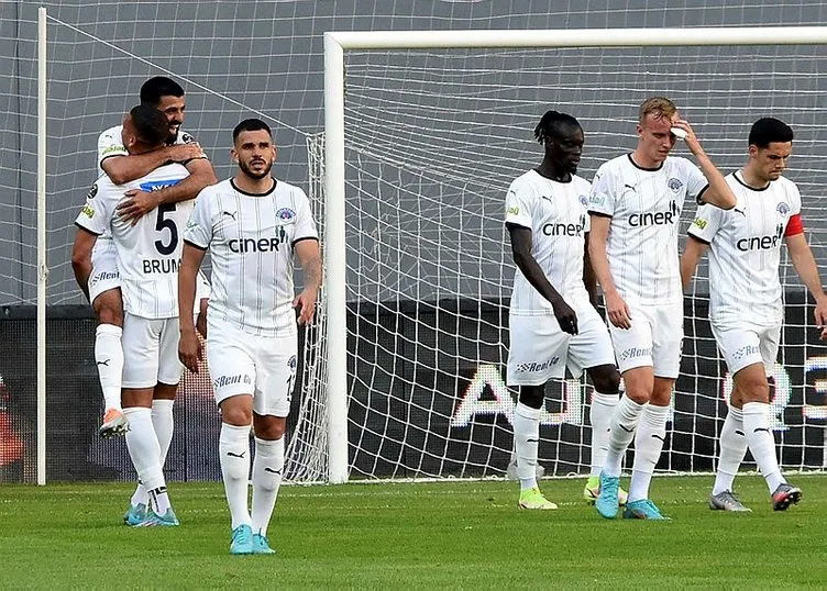 Avrupa'da büyük takımların çöküş sezonu! 13 yıl önce şampiyon olan dev takım küme düştü...