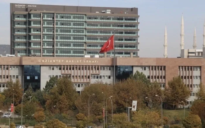 balikci-cinayetinde-firari-sanigin-kardesi-tanik-olarak-dinlendi-1782719613602.jpg