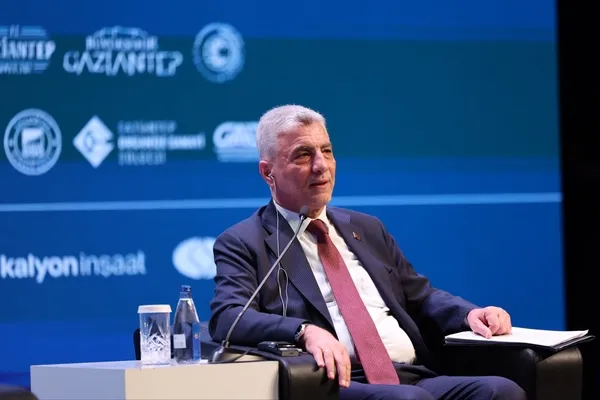 bakan-bolat-islahiye-gumruk-kapisi-en-kisa-surede-acilacak-1780998616617.jpg