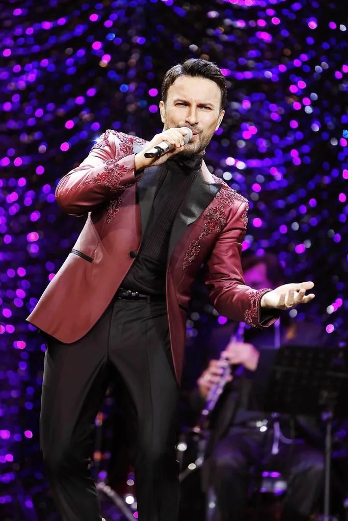 Megastar Tarkan estetik yaptırdı - FotoHaber - Magazin